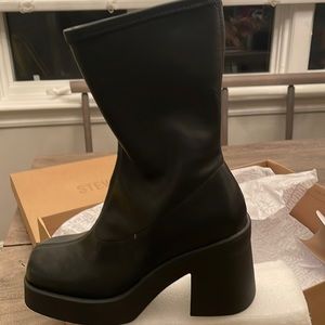 Steve Madden Platform booties, size 7, black, square toed shoes.  WORN ONCE!